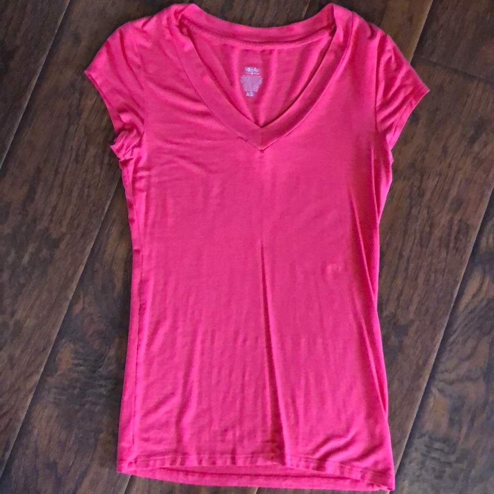 V neck top